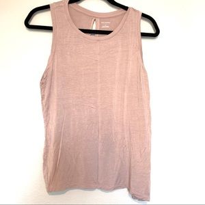 Halogen blush tank top Medium